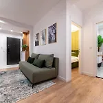 Apartmán Center Elegance - Stylish 2br At Piata Amzei