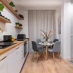 Center Elegance - Stylish 2br At Piata Amzei *